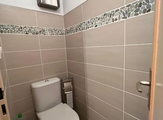 4pa76 Avec Piscine Et Parking Collioure